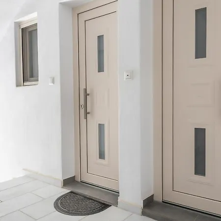 Elizabeth's Dream Place ι