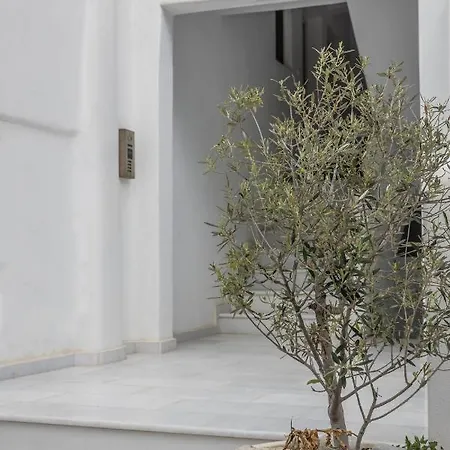 Elizabeth's Dream Place ι *