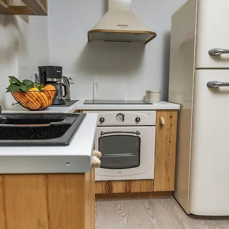 Elizabeth's Dream Place ι