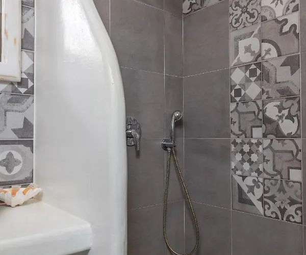 Elizabeth's Dream Place ι